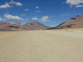 Fototapeta na wymiar sand dunes in the desert Bolivia Dali desert