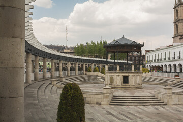 Fototapeta premium Toluca Cathedral and its famous portals, typical Mexican scene.