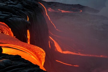 Coulées de lave du volcan Kilauea à Hawaii