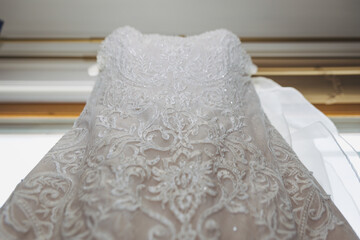 Obraz na płótnie Canvas white wedding dress