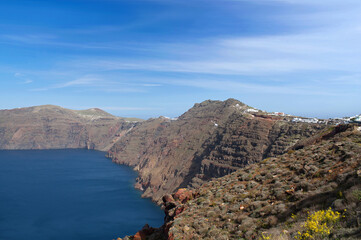 Fototapeta premium Trekking way from Thira to Oia on Santorini island, Cyclades, Greece
