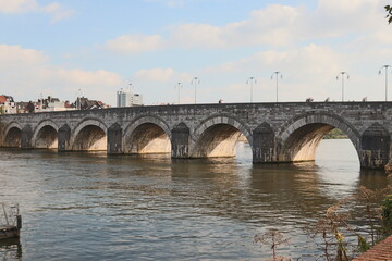 Fototapeta na wymiar Brücke Maastricht