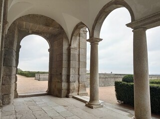Arcos en el Jardín de los Frailes en el Monasterio de San Lorenzo de El Escorial