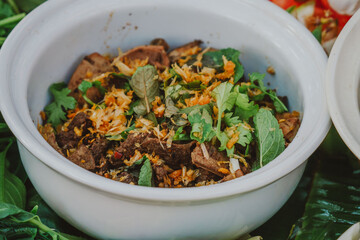 Eating culture Thai food Spicy minced beef Spicy minced pork minced Spicy minced pork salad Raw meat