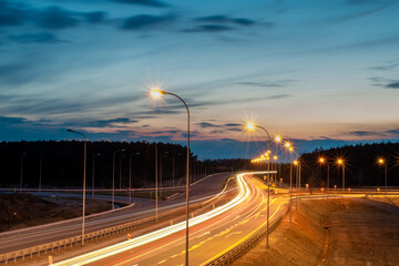 Fototapeta na wymiar lights of cars at night. long exposure