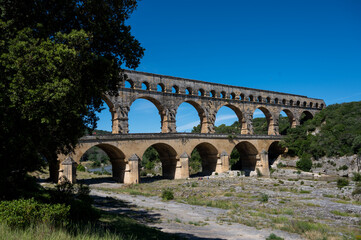 Obraz premium Pont du Gard dans le sud de la France