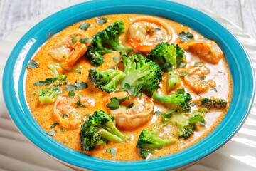 Creamy Tomato Soup with Shrimp and Broccoli