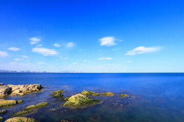 Seaside scenery, the sea under the blue sky.