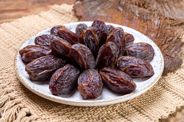Dried sweet sugar free dates medjoul fruits from Israel