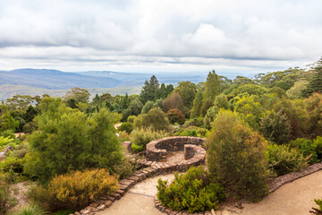 Fototapeta na wymiar Scenic view of the the Blue Mountains at the Botanic Garden near Sydney, Australia.