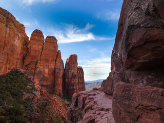 Fototapeta premium Hiking on Red Rock Cliffs