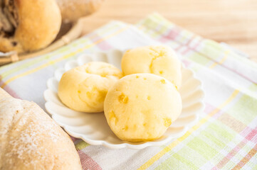 モチモチのチーズパン