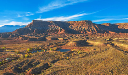 Naklejka premium Aerial view from a drone, beautiful scenery, views of incredibly scenic cliffs and mountains in Zion National Park, Utah, USA.