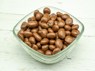 chocolate covered raisins