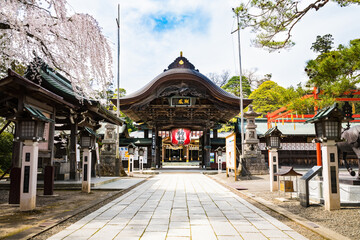 日本三大稲荷　竹駒神社向唐門