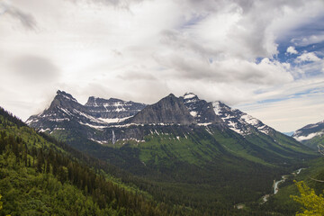 Fototapeta premium Bird Woman Falls, Glacier National Park, Montana