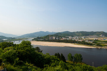 유유히 흐르는 섬진강