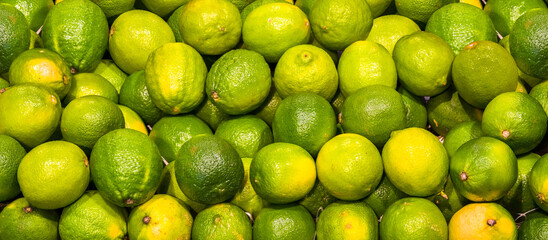 Lots of limes photographed from above