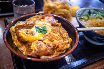 カツ丼　和食イメージ
