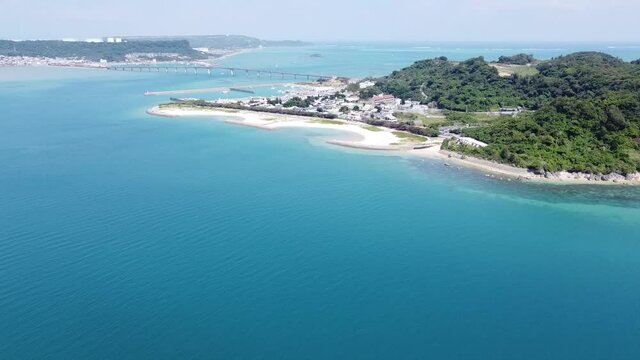空から見る沖縄の美しい海　浜比嘉島03-long ver.