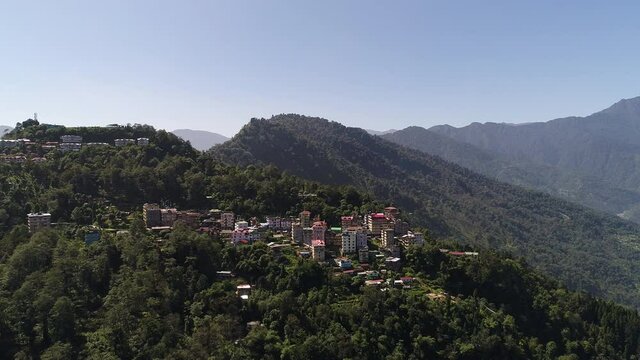 Pelling en Inde dans l' &eacute;tat du Sikkim vue du ciel