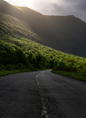 road to the mountains