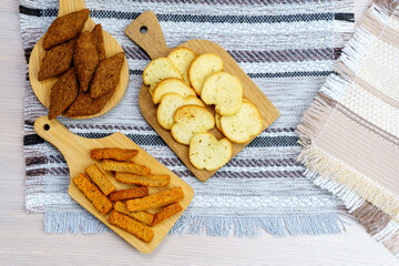 Homemade croutons close-up of dry bread crackers. use of products. for no waste