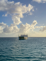 Alone Boat.