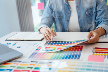 Diversity creative startup brainstorming with new project ideas plan..