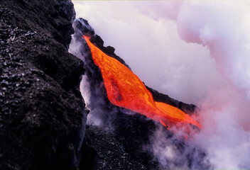 Coulées de lave du volcan Kilauea à Hawaii
