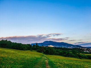 Naklejka premium landscape with mountains and blue sky