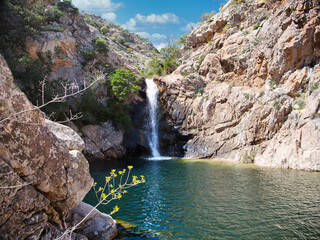 Una cascata nel Fiume Pitrisconi a San Teodoro, Monte Nieddu, Sardegna