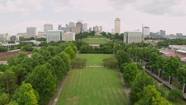 Downtown Nashville - Bicentennial Park