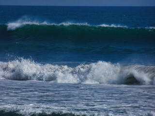 Naklejka premium summer surf at Port Hueneme pier in California