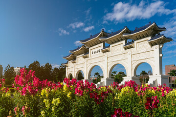 Fototapeta na wymiar Chiang Kai-Shek Memorial Hall is one of the most popular attractions in Taipei. Taiwan