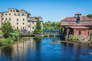 Obraz premium Dam on Rega River in Gryfice town, West Pomerania region of Poland