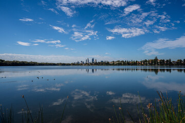 Obraz premium Perth city skyline sunrise 