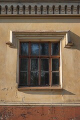 Obraz premium old window in building