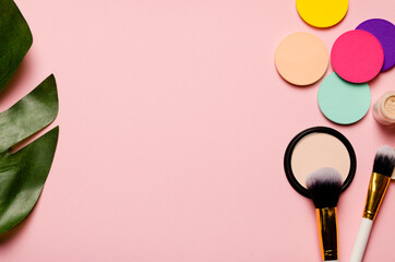 Make-up products that even out skin tone and complexion. View from above. View from above.