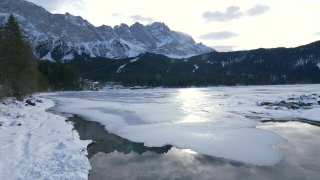 Eibsee bei Grainau im Winter, Bayern, Deutschland