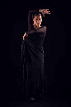 flamenco woman with black dress and front