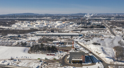 Obraz premium Refinery from above in winter