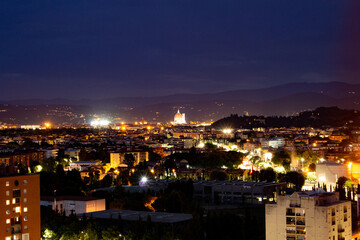 Fototapeta na wymiar Florence at night