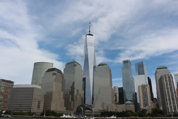 Fototapeta na wymiar City skyline - New York - freedom tower