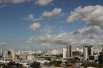 Fototapeta na wymiar Cityscape with blue sky on a sunny day