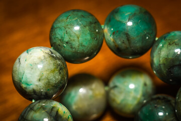 Emerald beaded bracelet