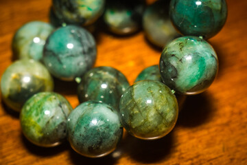 Emerald beaded bracelet