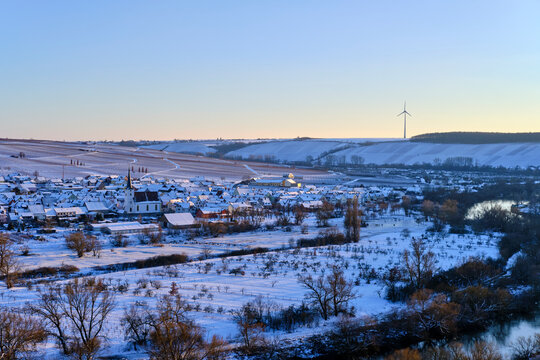 Escherndorf Bilder Durchsuchen 240 Archivfotos, und