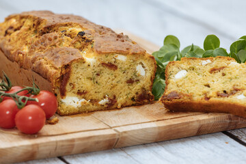 cake tomates séchées