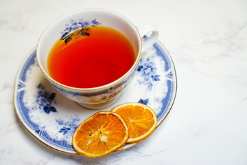 紅茶でティータイム
